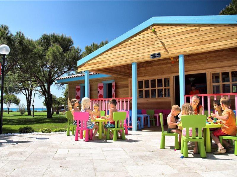 Batihan & Resort 4*